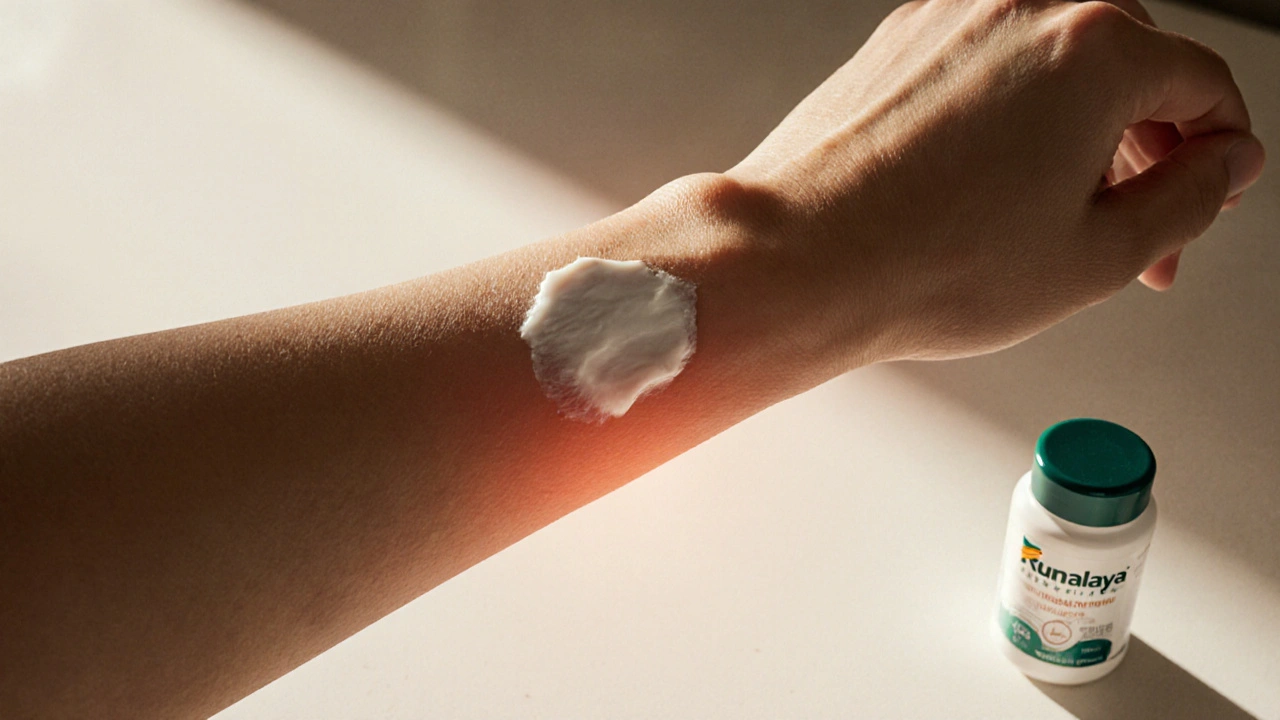 Rumalaya Liniment vs Topical Analgesic Alternatives: A Detailed Comparison